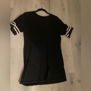 Forever 21 - black short sleeve shirt